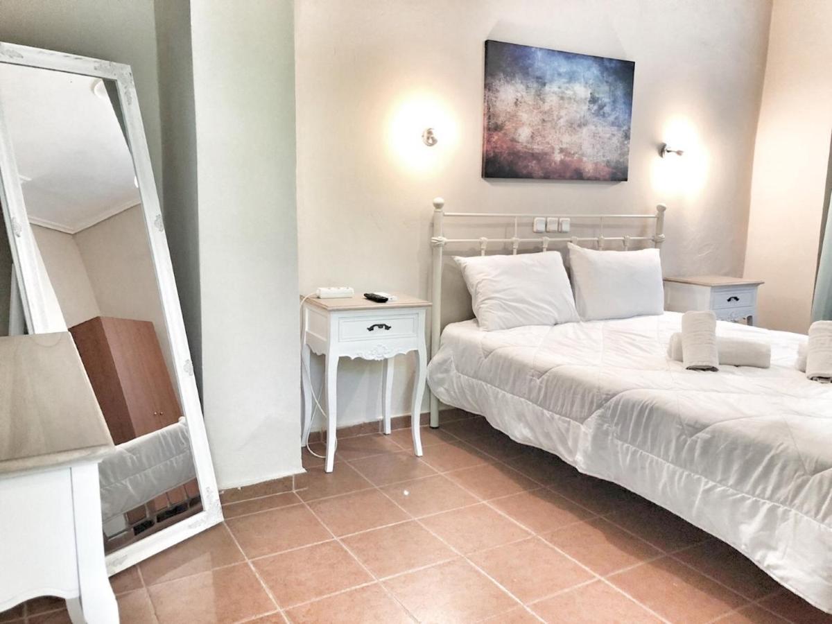 Hotel Kastri Garden Apartment Loutra Edipsou  Ngoại thất bức ảnh
